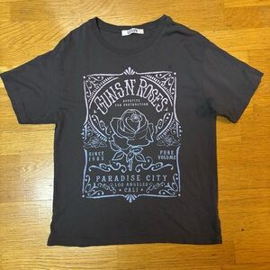 Guns N' Roses Women's Short Sleeve Graphic Tee - Charcoal